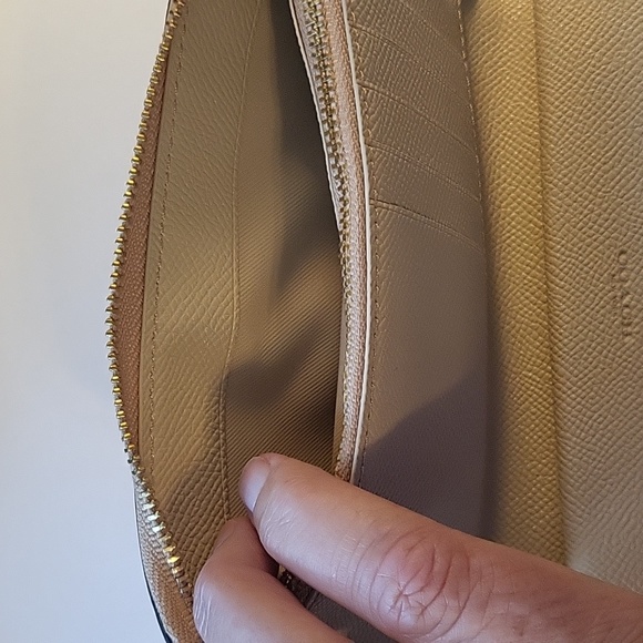 Coach Beige Crossgrain Leather Phone Wristlet - Picture 6 of 9